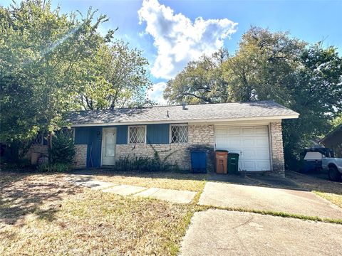 Photo of 6708 Bryn Mawr DR, Austin, TX 78723 (MLS # 1253455)