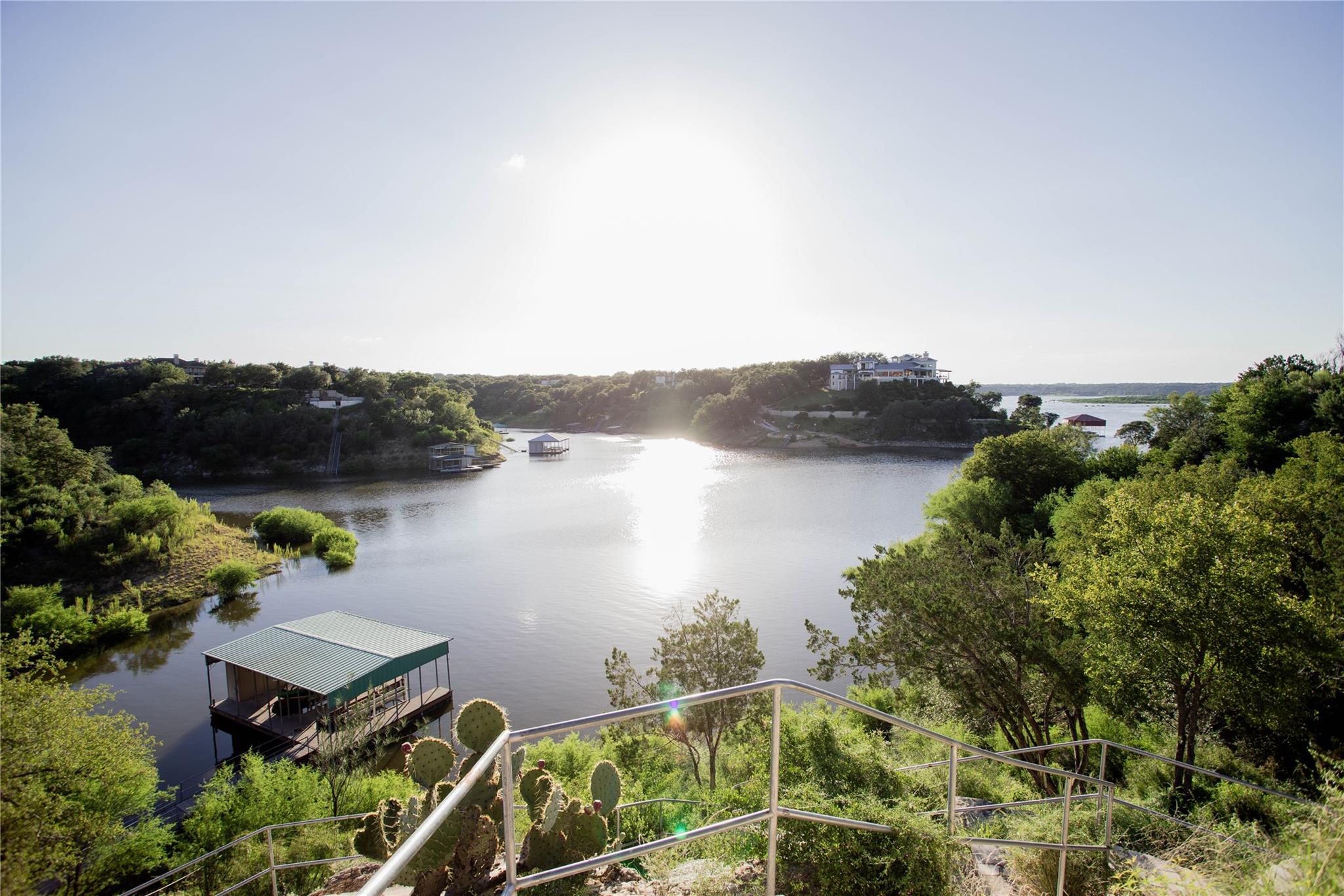2918 Cliff PT