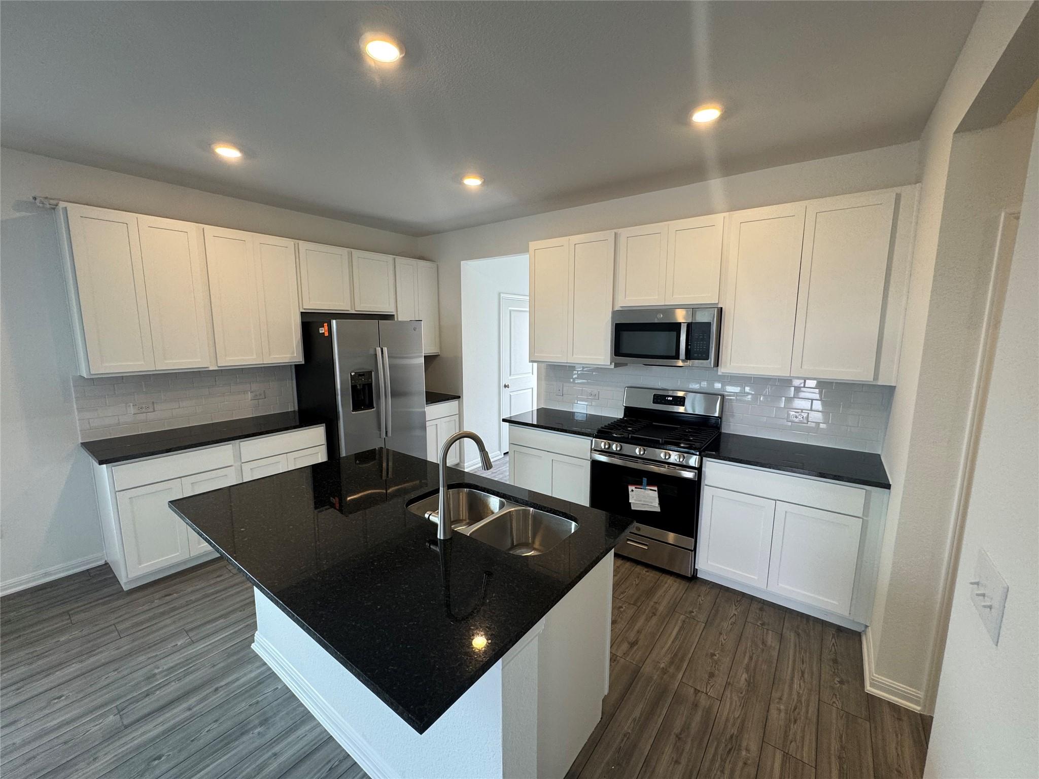 5816 Swedish Farms TRCE