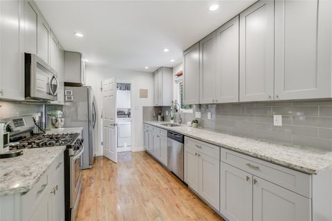 Tiny photo for 11903 Oak Haven RD, Austin, TX 78753 (MLS # 2114072)