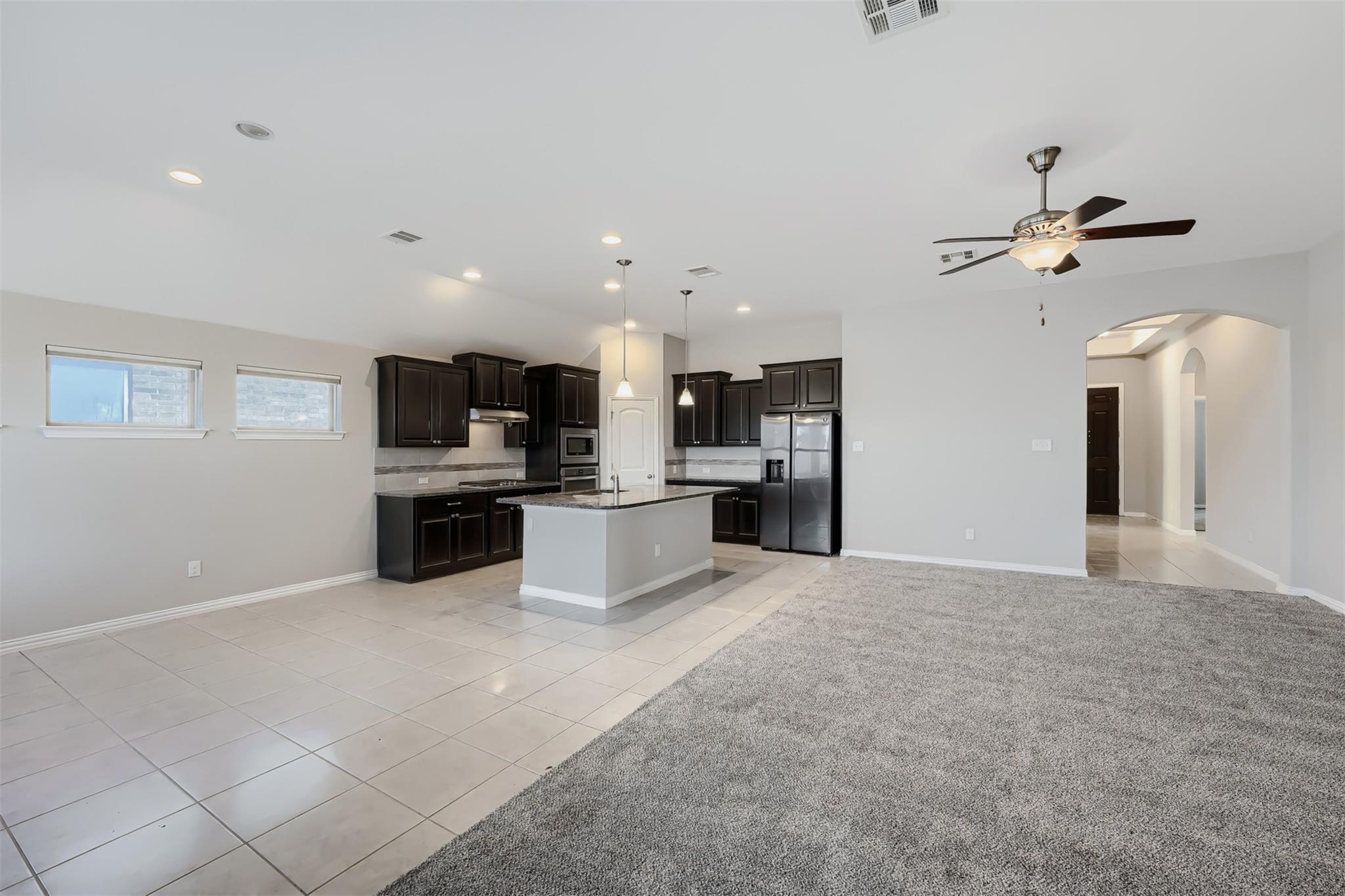 5636 Corsica LOOP
