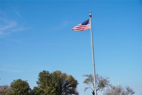 1375 CR 320 Granger TX 76530