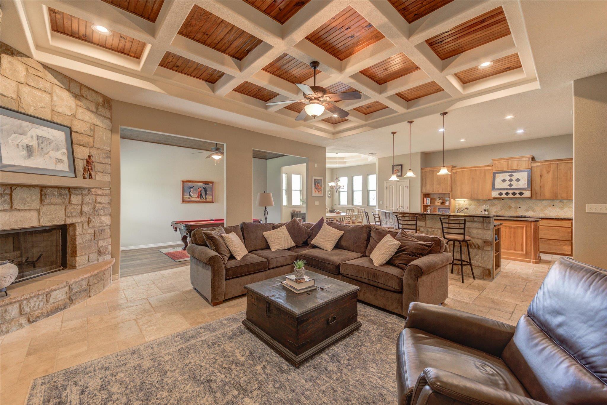 208 Colina Cove Dr DR