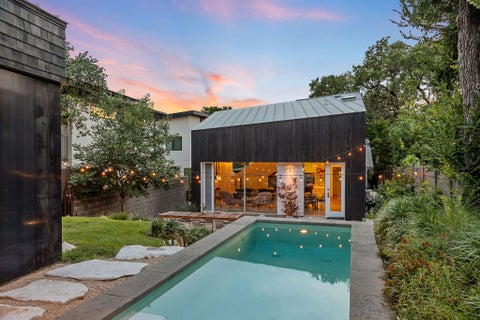 Photo of 1303 1/2 Hillside Ave, Austin, TX 78704 (MLS # 6119491)