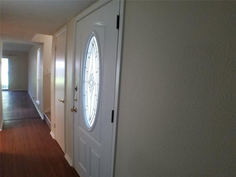 Photo of 4908 Barkbridge TRL, Austin, TX 78744 (MLS # 1478985)