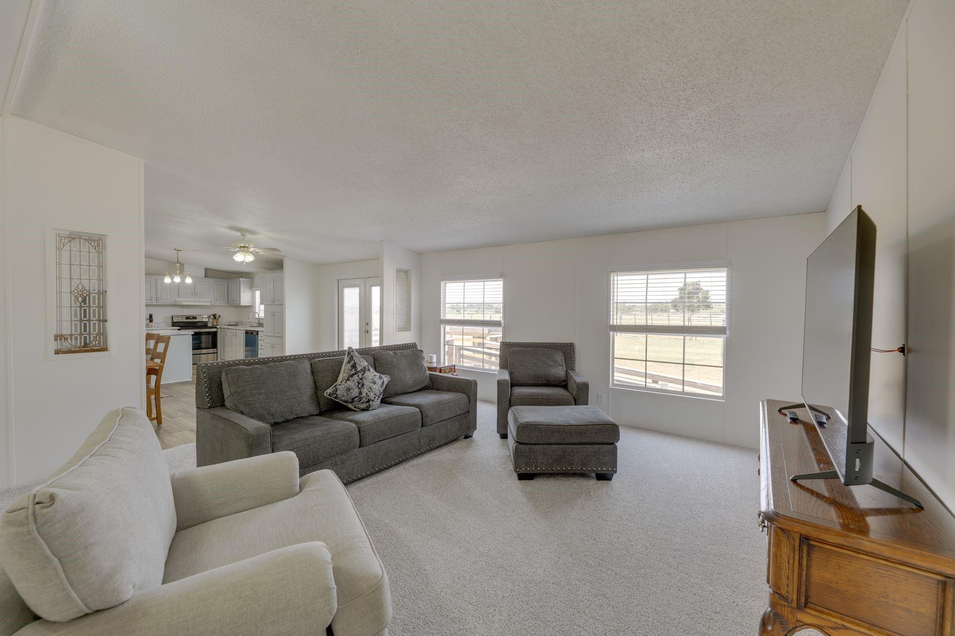 345 Roemer RD