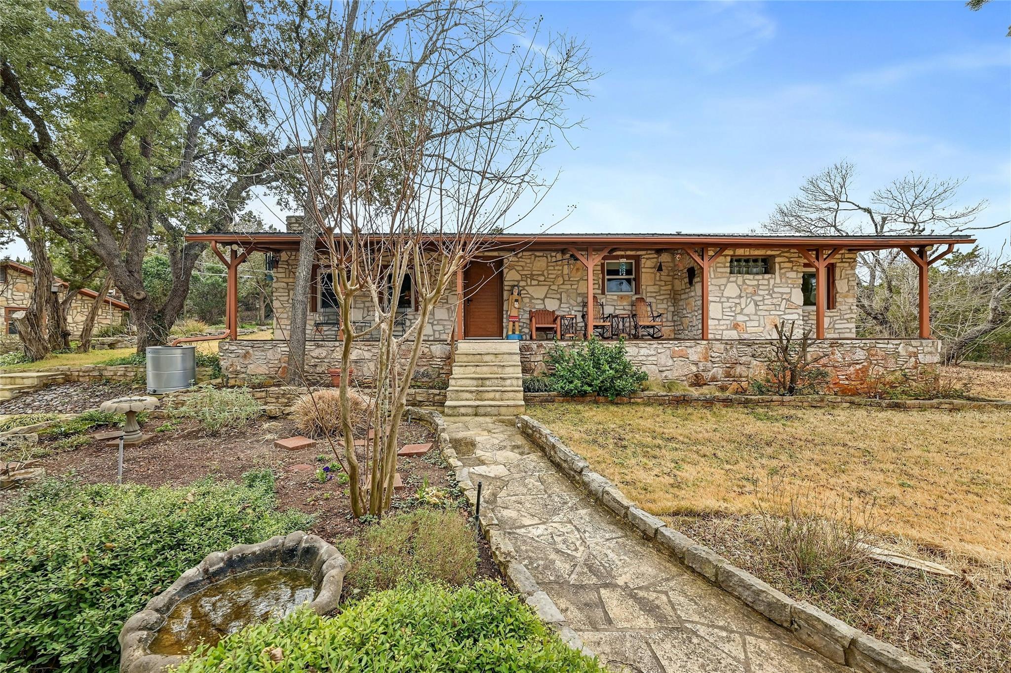 525 Plant Lady LN