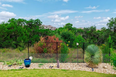 Tiny photo for 17802 Dufour DR, Austin, TX 78738 (MLS # 3240738)