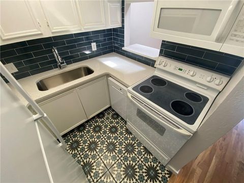 Photo of 3506 Speedway #304, Austin, TX 78705 (MLS # 4299633)