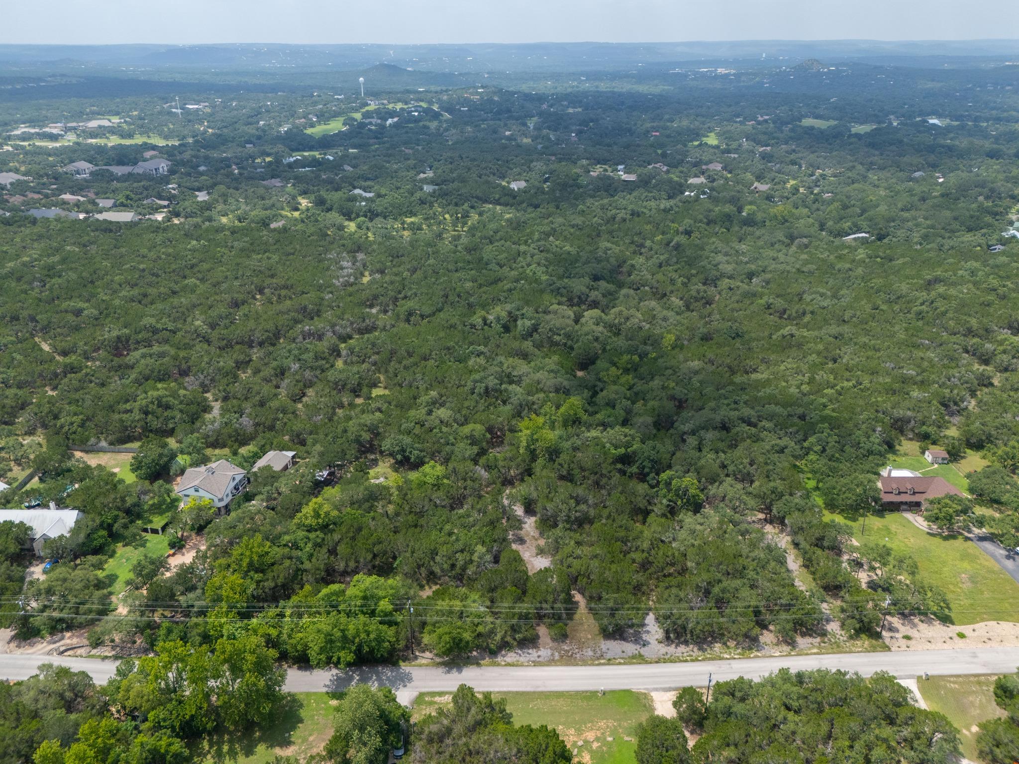 401 Mountain Crest DR