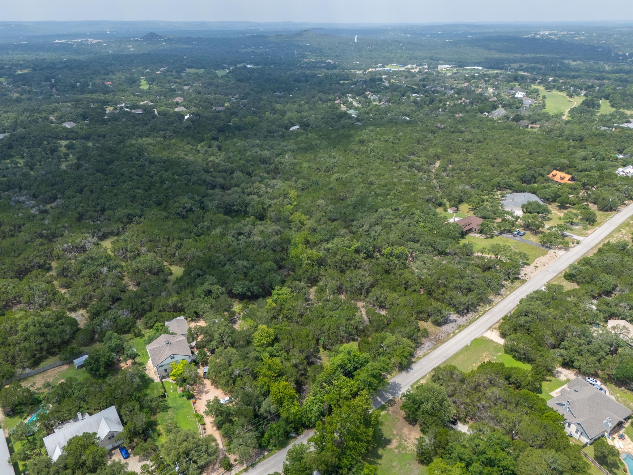 401 Mountain Crest DR