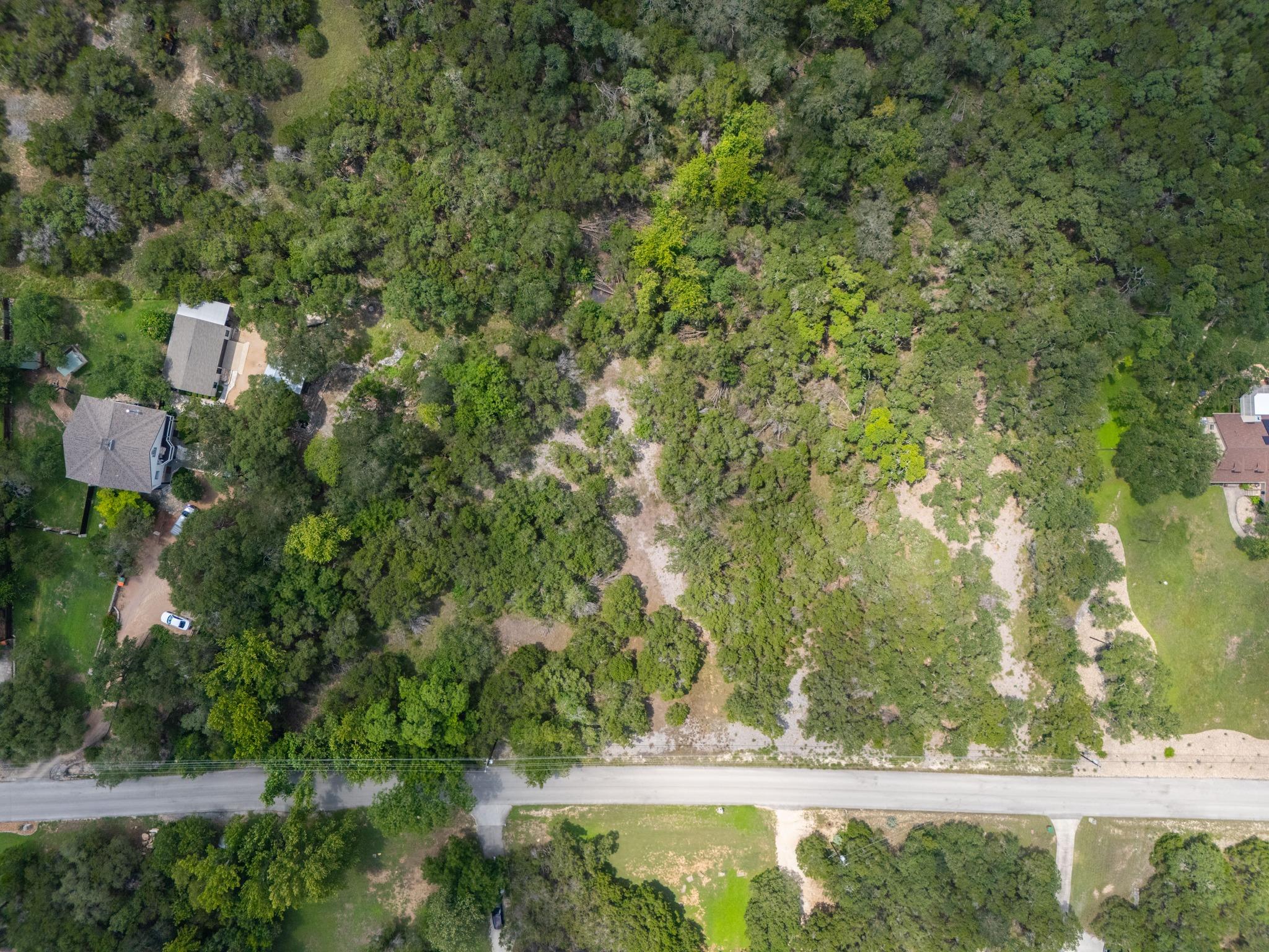401 Mountain Crest DR