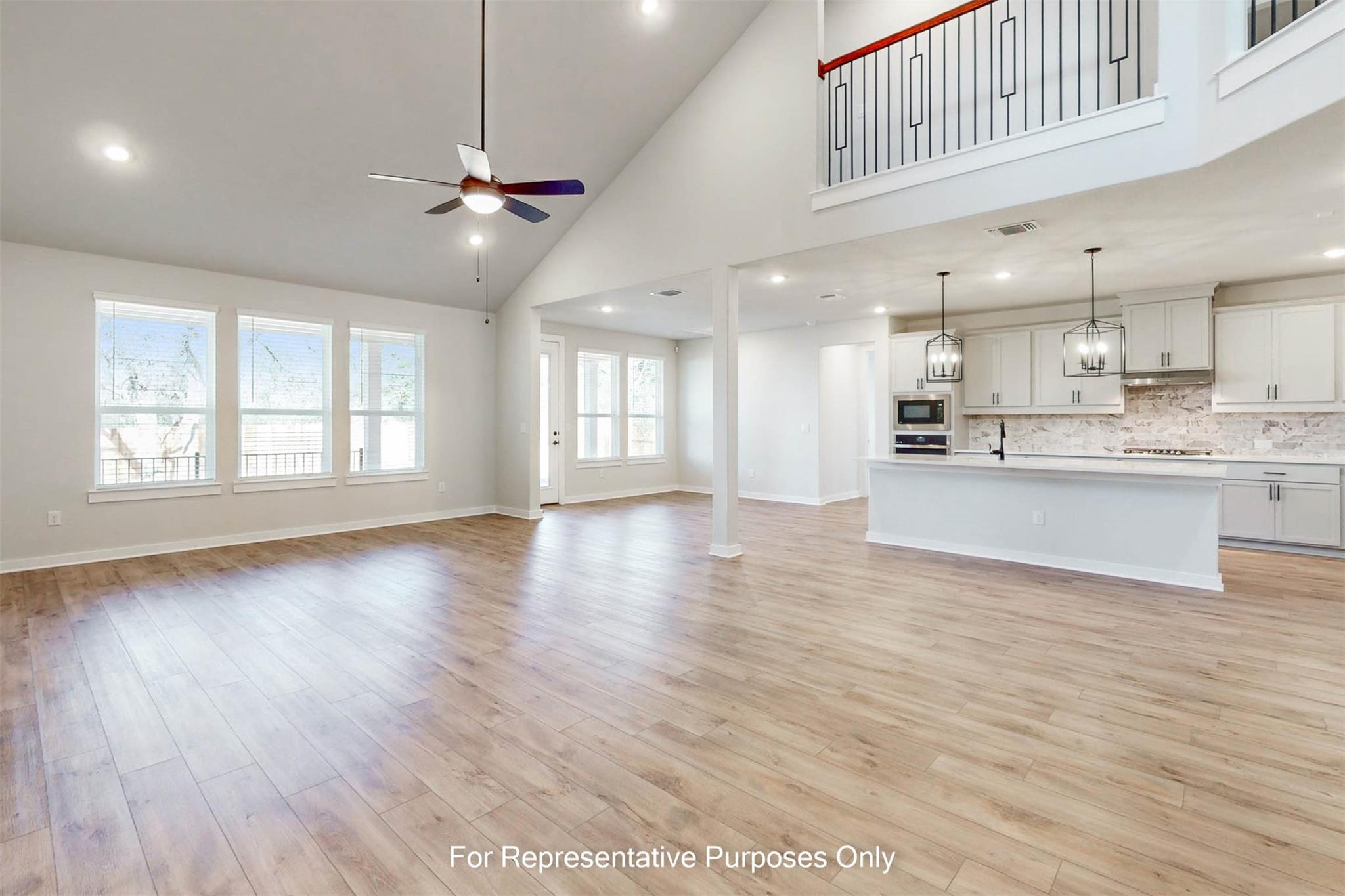 3720 Plentywood LN