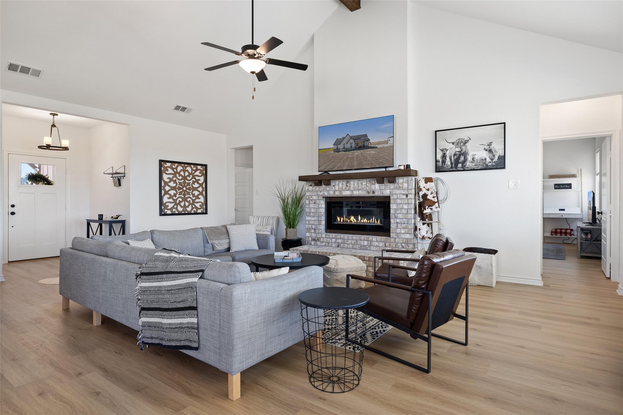 1902 Savanna Ridge Ranch RD