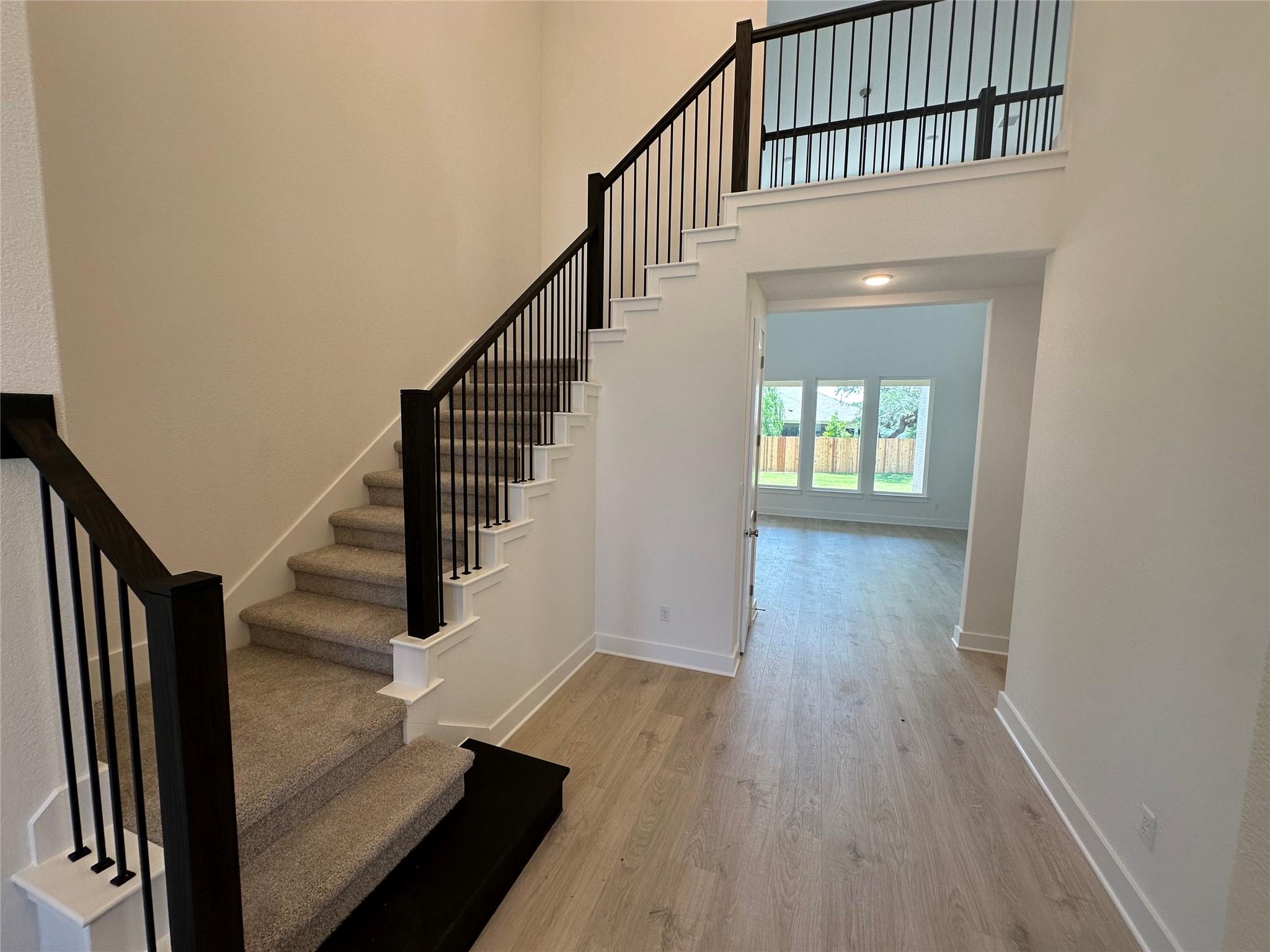 182 Five Mile Creek WAY