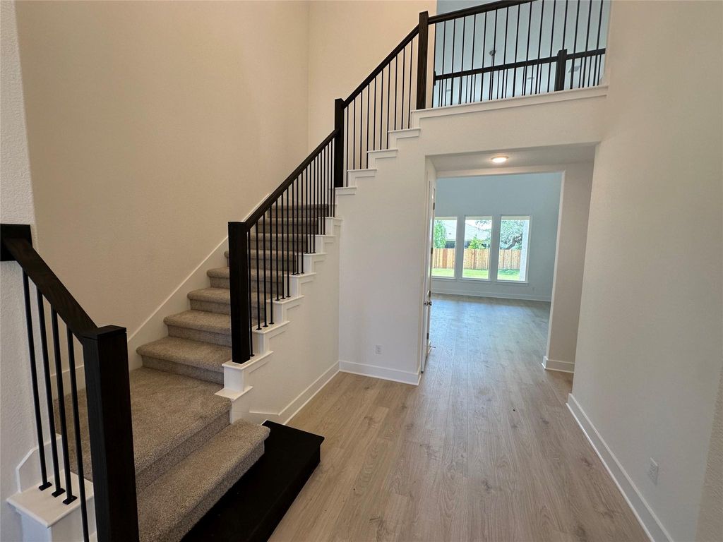 Photo of 182 Five Mile Creek WAY, Kyle, TX 78640 (MLS # 9476344)