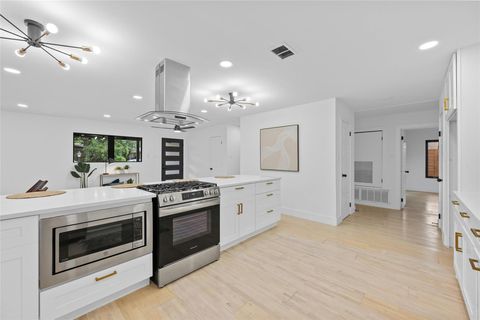 Tiny photo for 1305 Ridgehaven DR, Austin, TX 78723 (MLS # 6145455)