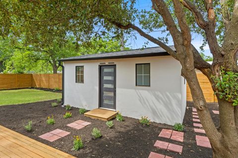 Tiny photo for 1305 Ridgehaven DR, Austin, TX 78723 (MLS # 6145455)