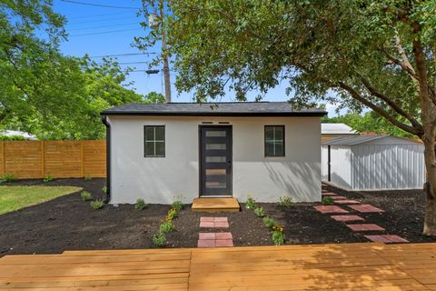 Tiny photo for 1305 Ridgehaven DR, Austin, TX 78723 (MLS # 6145455)