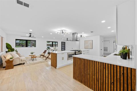 Tiny photo for 1305 Ridgehaven DR, Austin, TX 78723 (MLS # 6145455)