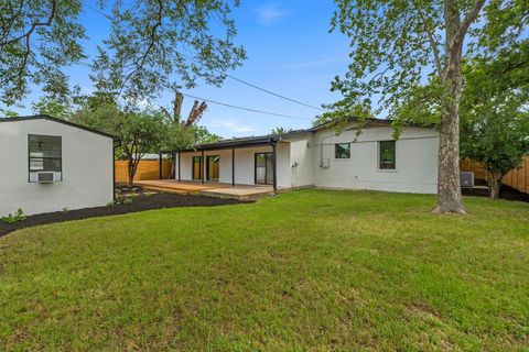 Tiny photo for 1305 Ridgehaven DR, Austin, TX 78723 (MLS # 6145455)
