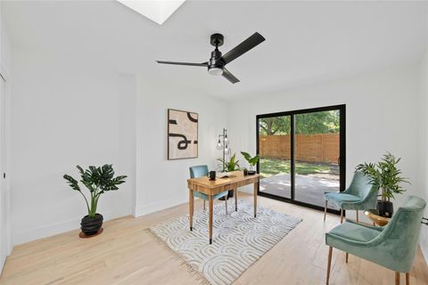 Tiny photo for 1305 Ridgehaven DR, Austin, TX 78723 (MLS # 6145455)