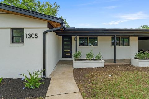 Tiny photo for 1305 Ridgehaven DR, Austin, TX 78723 (MLS # 6145455)