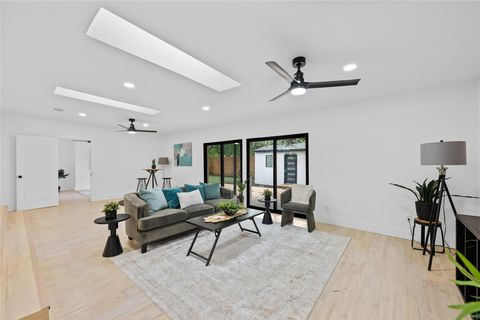 Tiny photo for 1305 Ridgehaven DR, Austin, TX 78723 (MLS # 6145455)