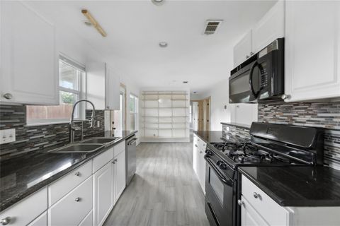 Tiny photo for 4703 Everglade DR, Austin, TX 78745 (MLS # 9126781)