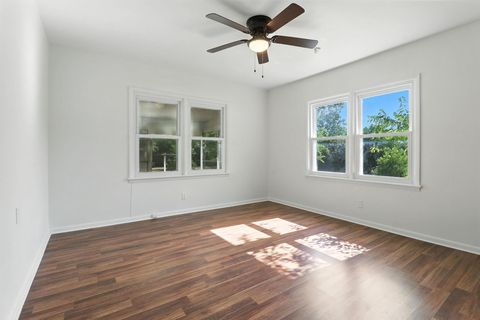 Tiny photo for 7505 Forest Wood RD, Austin, TX 78745 (MLS # 7742035)