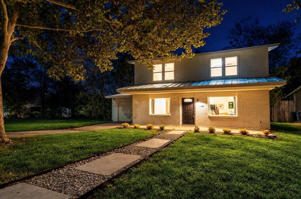 Photo of 3801 Wilson ST, Austin, TX 78704 (MLS # 6061829)