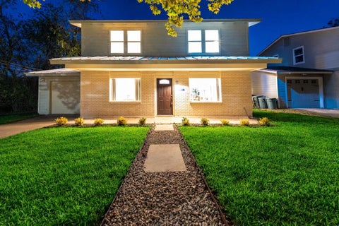 Photo of 3801 Wilson ST, Austin, TX 78704 (MLS # 6061829)