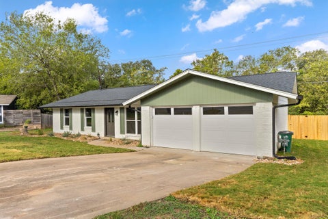 Tiny photo for 3506 Colmenero CIR, Austin, TX 78741 (MLS # 3447473)