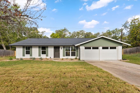 Photo of 3506 Colmenero CIR, Austin, TX 78741 (MLS # 3447473)