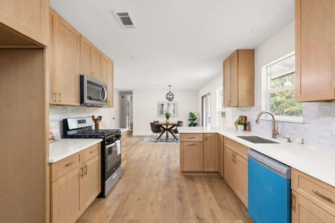 Tiny photo for 3506 Colmenero CIR, Austin, TX 78741 (MLS # 3447473)