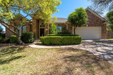 1906 Holly Hill DR Leander TX 78641