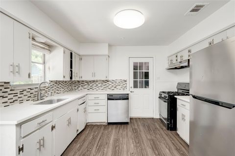Tiny photo for 809 Neans DR, Austin, TX 78758 (MLS # 8652261)