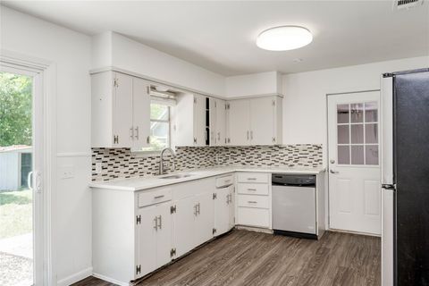 Tiny photo for 809 Neans DR, Austin, TX 78758 (MLS # 8652261)