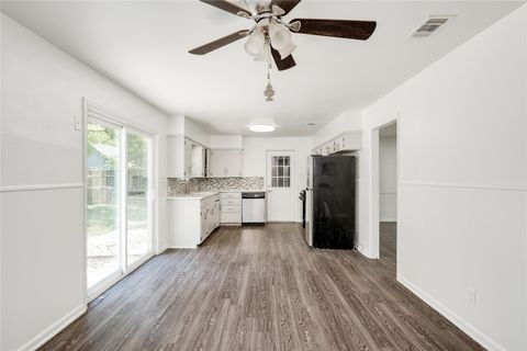 Tiny photo for 809 Neans DR, Austin, TX 78758 (MLS # 8652261)