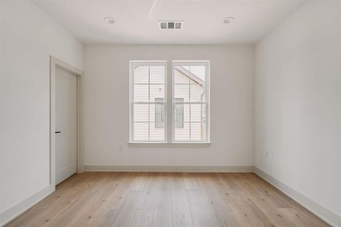 Tiny photo for 2209 Woodland Ave #901, Austin, TX 78741 (MLS # 4983820)