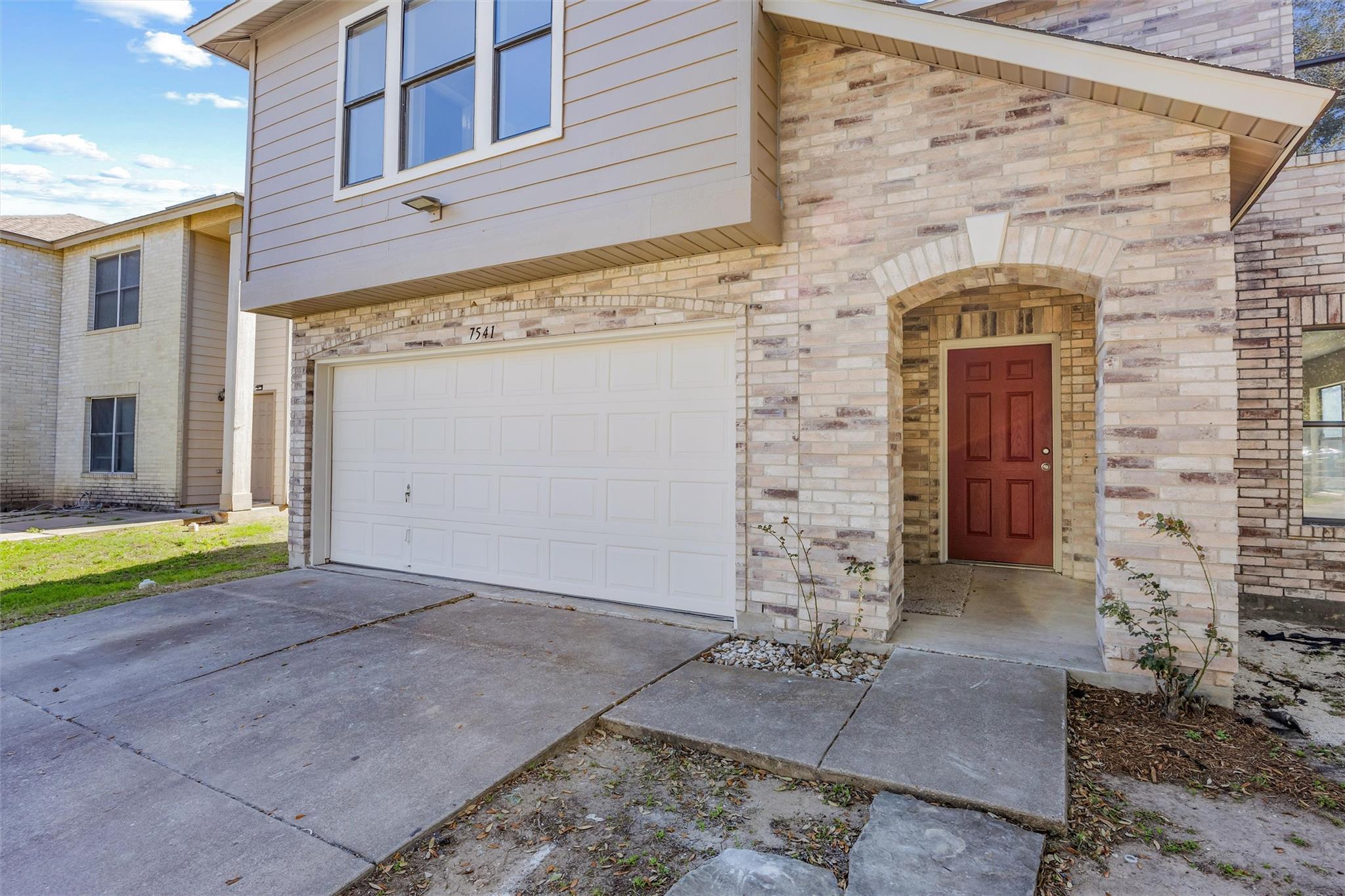 7541 Redrick DR