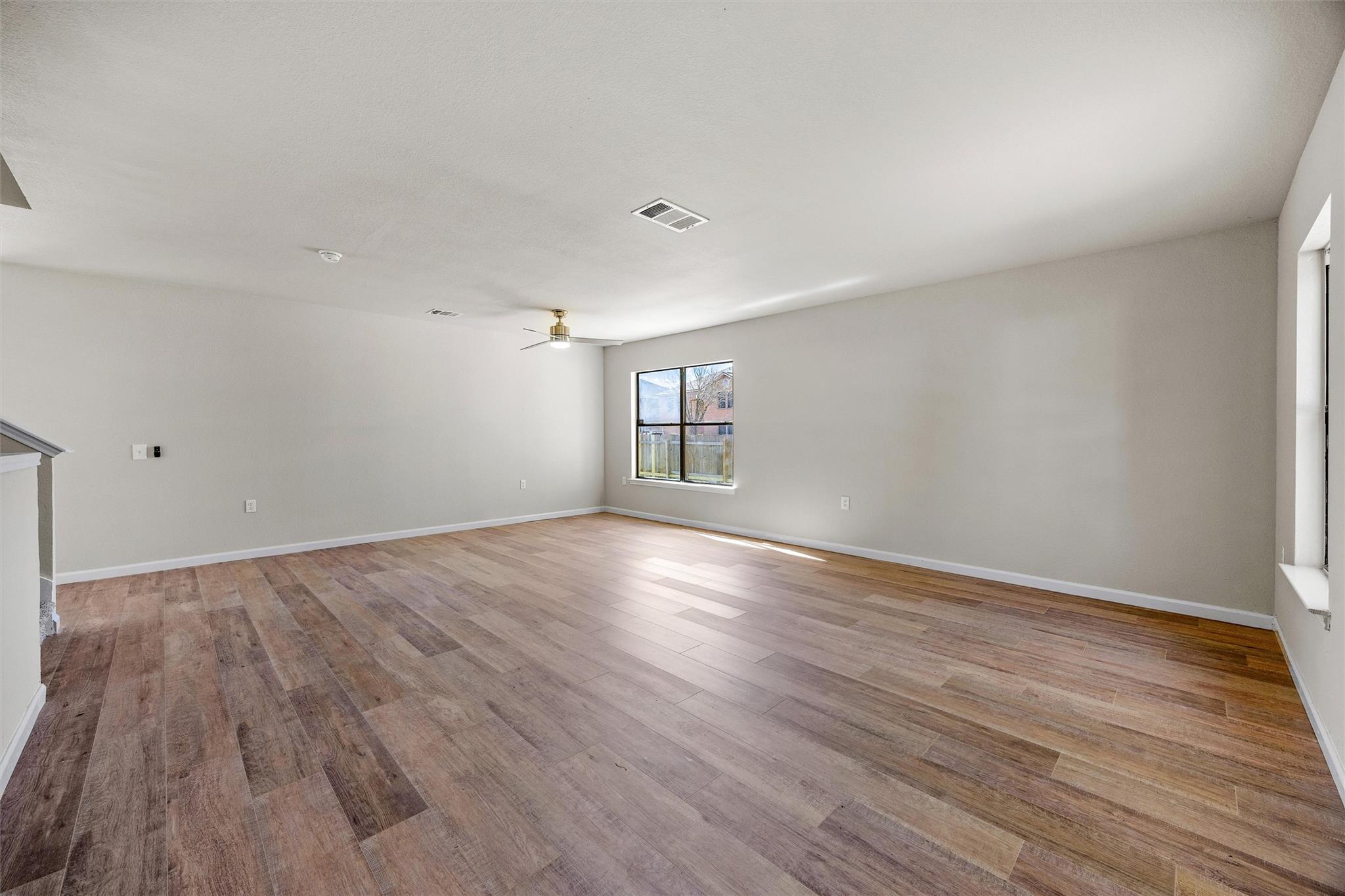 7541 Redrick DR