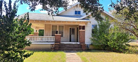 507 Sloan ST Taylor TX 76574