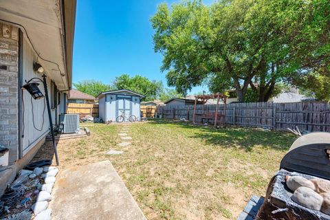 Tiny photo for 4201 Sojourner ST, Austin, TX 78725 (MLS # 7094158)