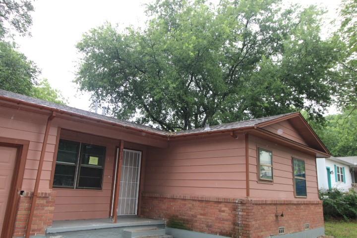 313 Elm ST