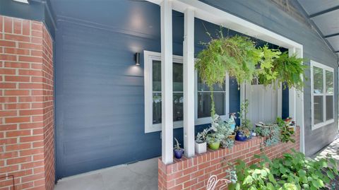 Tiny photo for 7610 Gault ST, Austin, TX 78757 (MLS # 5148408)