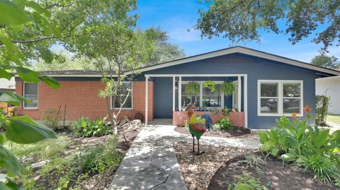 Tiny photo for 7610 Gault ST, Austin, TX 78757 (MLS # 5148408)