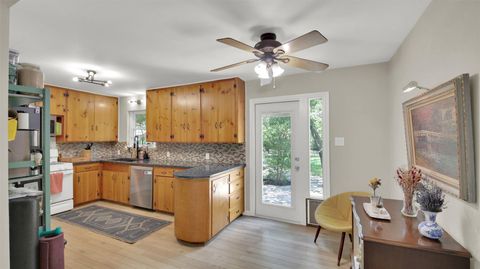 Tiny photo for 7610 Gault ST, Austin, TX 78757 (MLS # 5148408)
