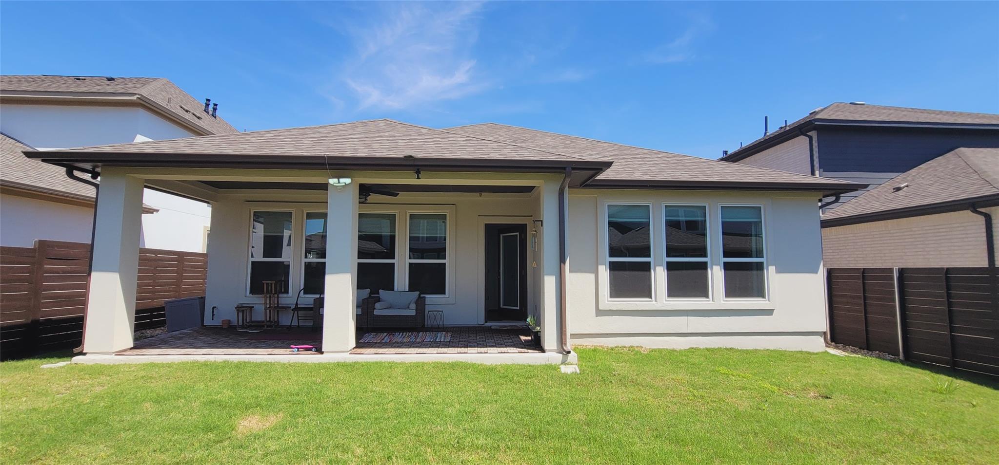 716 Leeward PASS