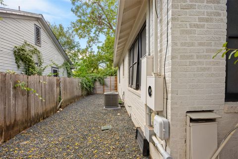 Tiny photo for 712 Harris Ave #1, Austin, TX 78705 (MLS # 9176159)